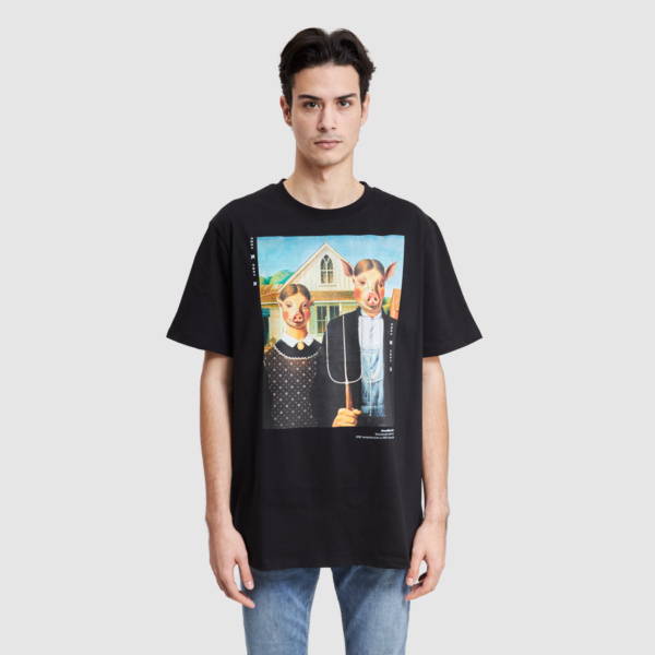 "Gothic" Black T-Shirt